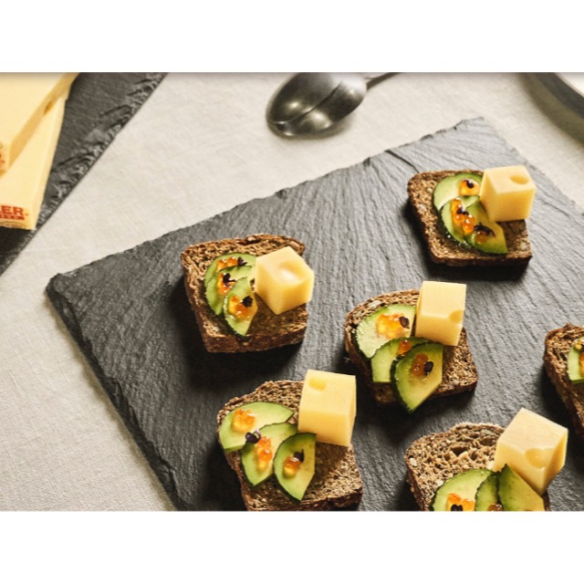 Queso Emmental Suizo EMMENTALER - Cuña 200g